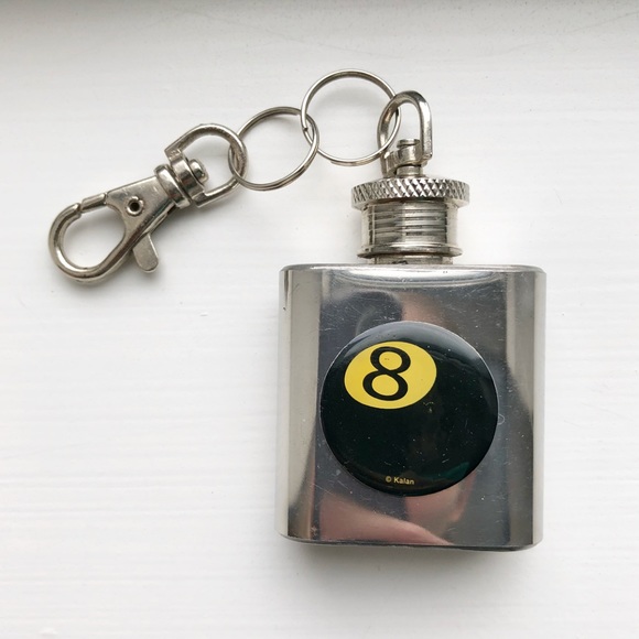Accessories - Mini stainless steel eight ball flask keychain